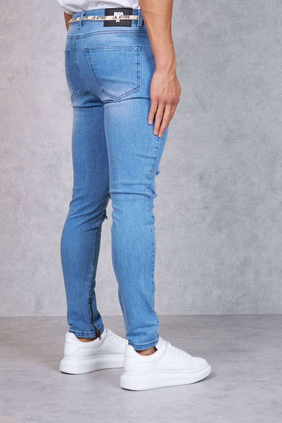 F2 - Ohio Dirty Wash Knee Rip Skinny Jeans - Light Blue