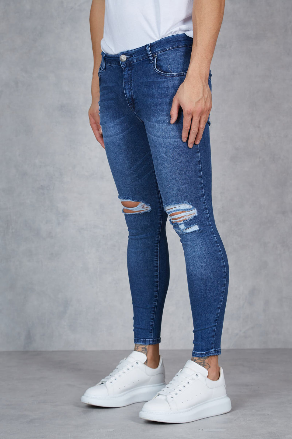F1 - Luther Knee Rip Super Spray On Skinny Jeans - Blue